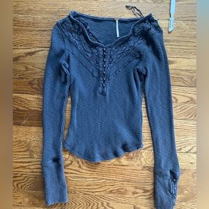 Free People Long sleeve Vintage, Size Small!